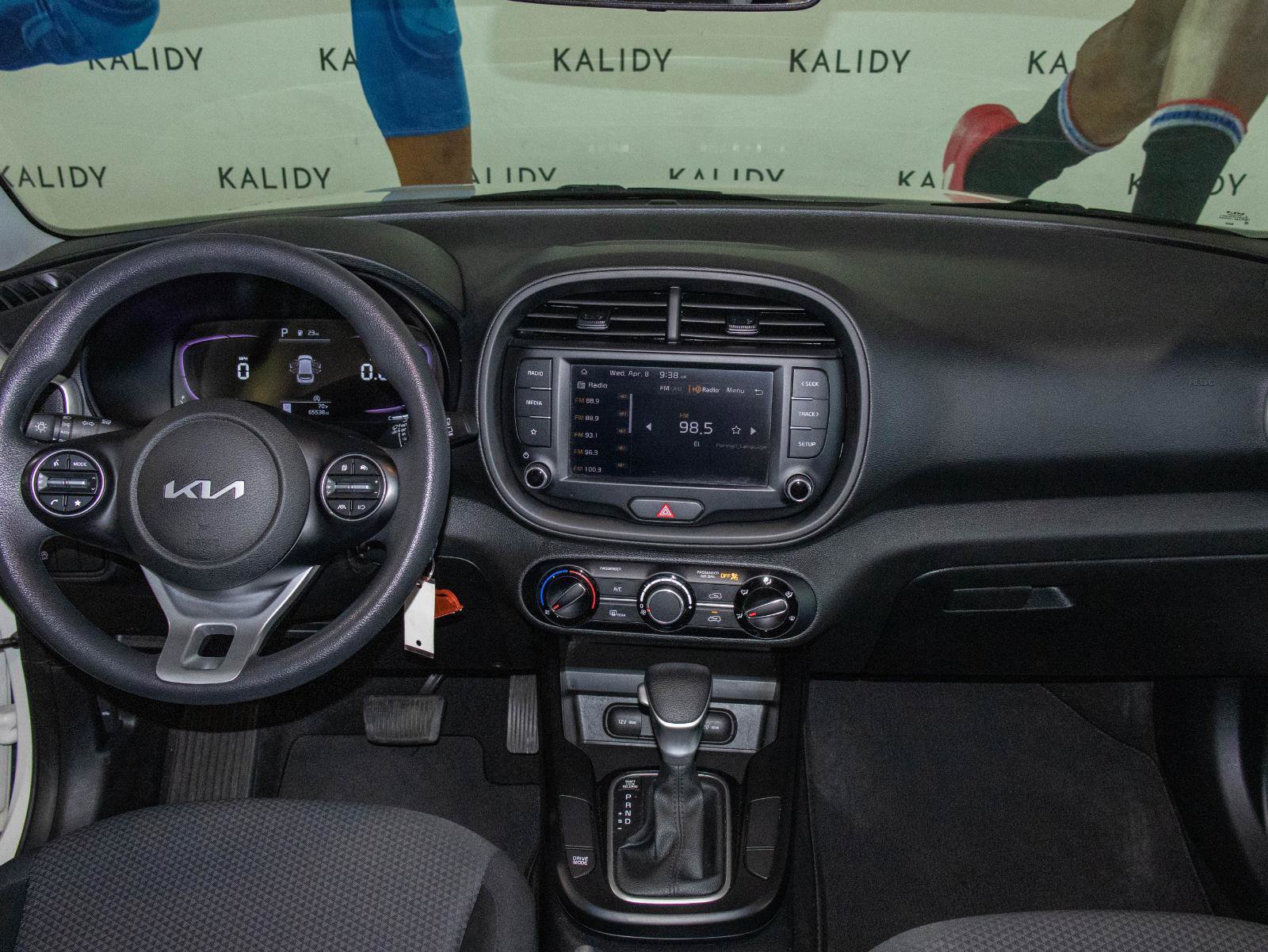 Used 2023 Kia Soul LX w/ Option Group 015 image 3