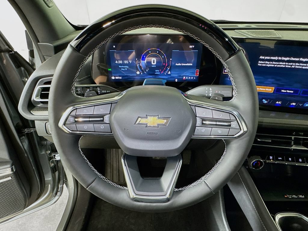 New 2026 Chevrolet Traverse LT w/ Enhanced Driving Package FWD image 6