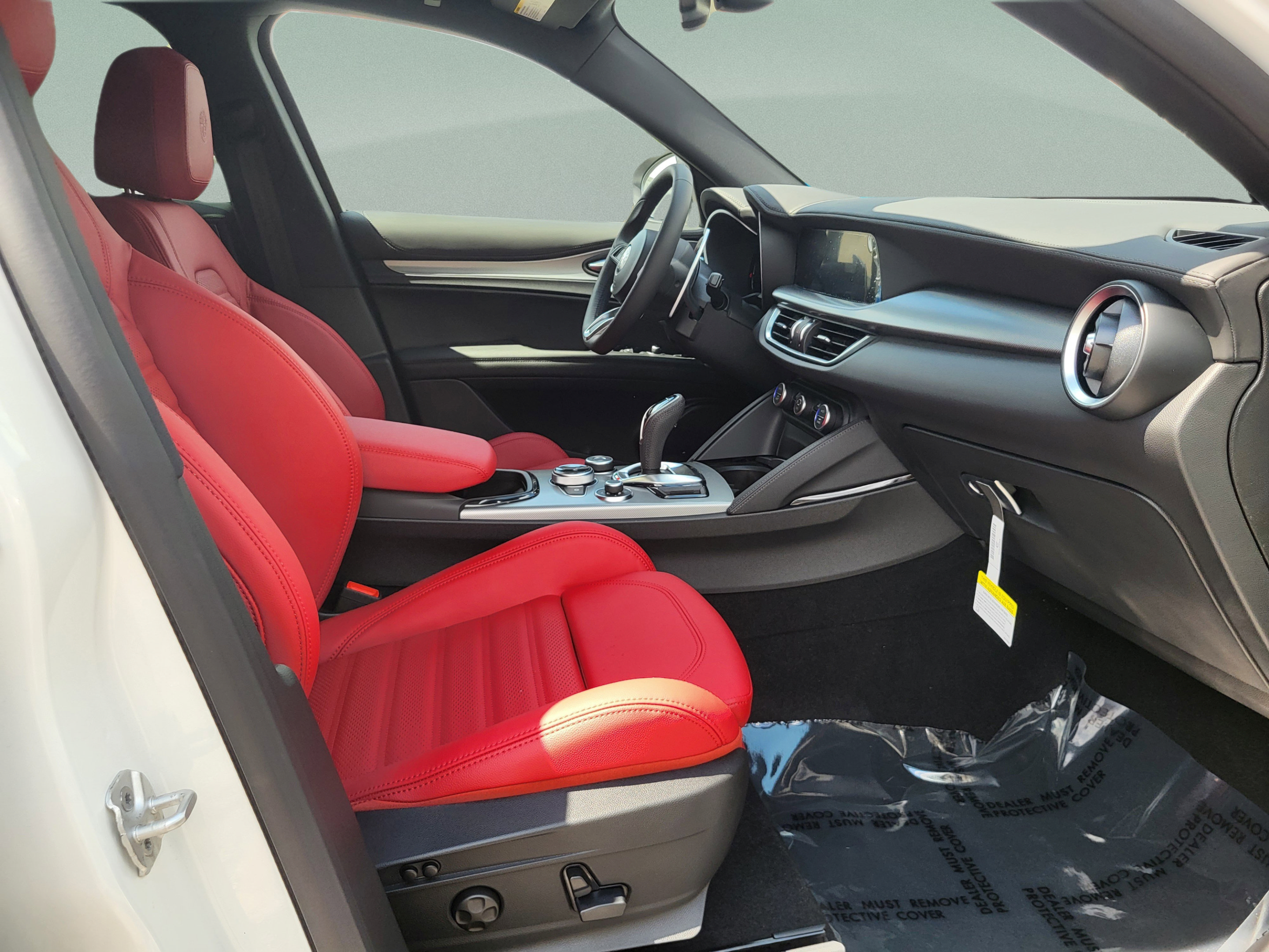 New 2026 Alfa Romeo Stelvio Sprint AWD/4WD image 35