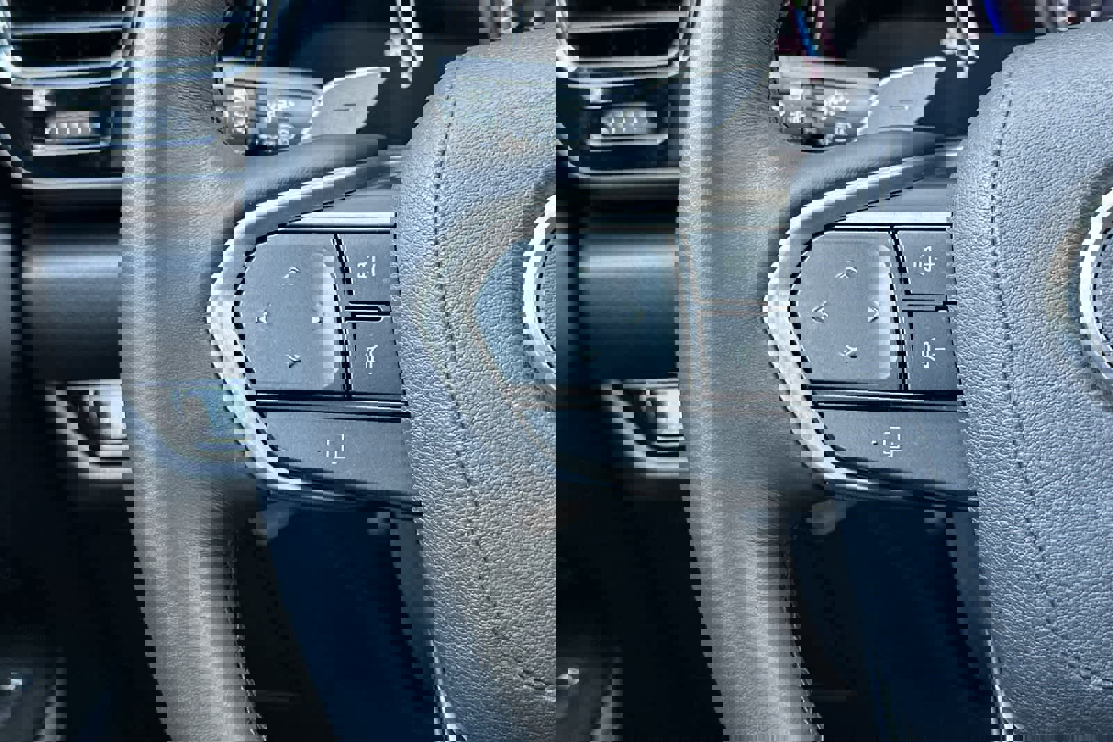 Certified 2025 Lexus NX 450h+ AWD w/ Luxury Package image 27