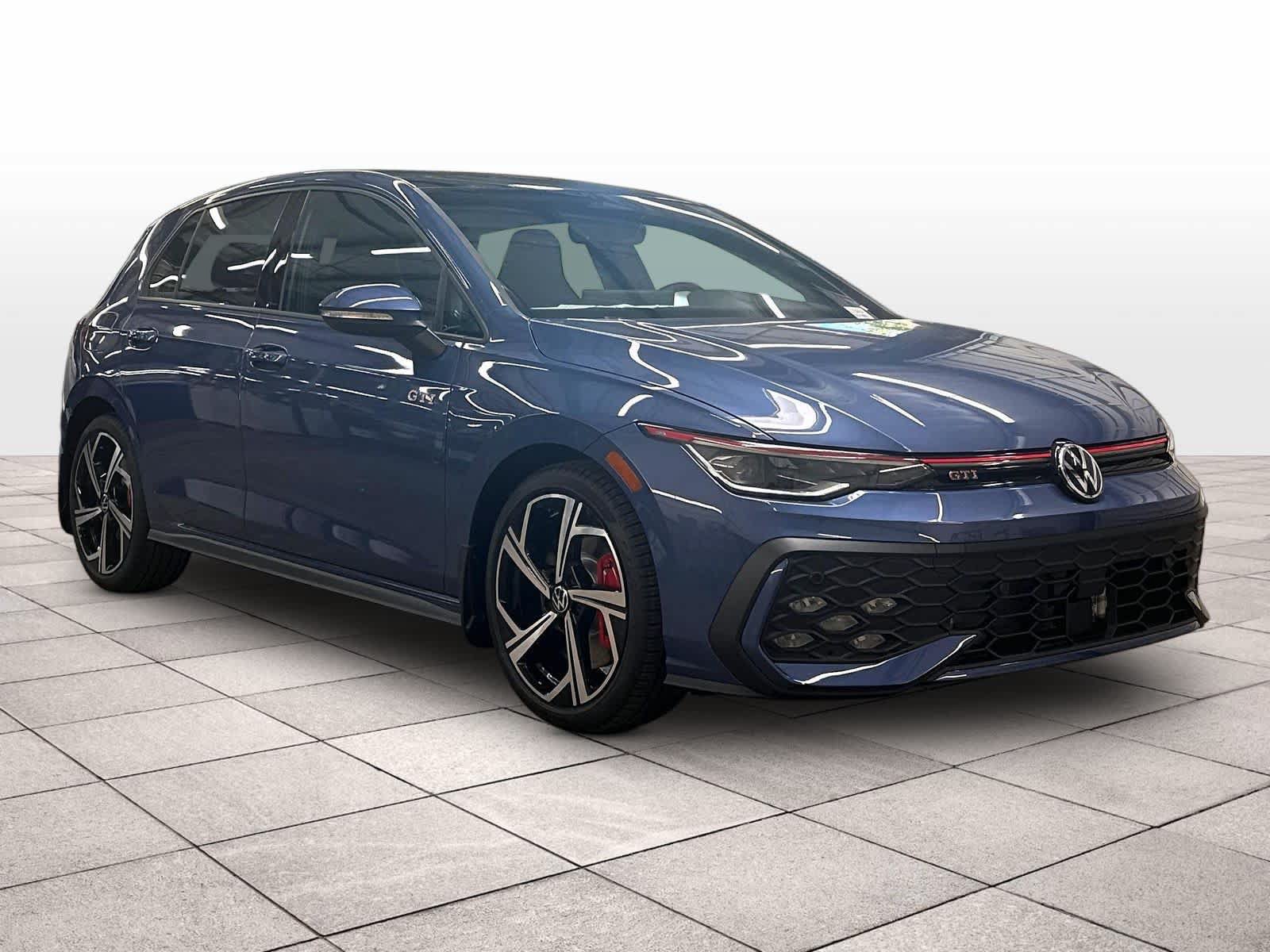 New 2026 Volkswagen GTI SE FWD image 2