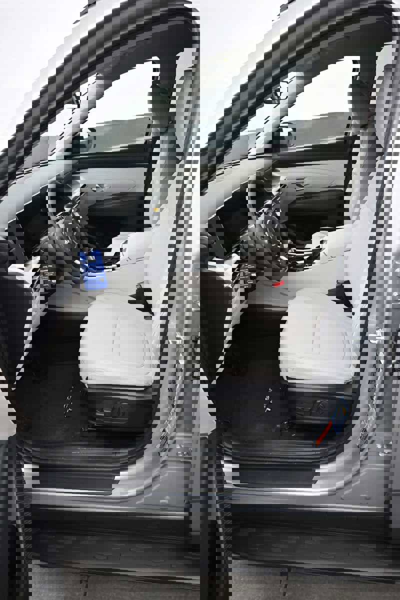 New 2026 Hyundai Tucson SEL image 11