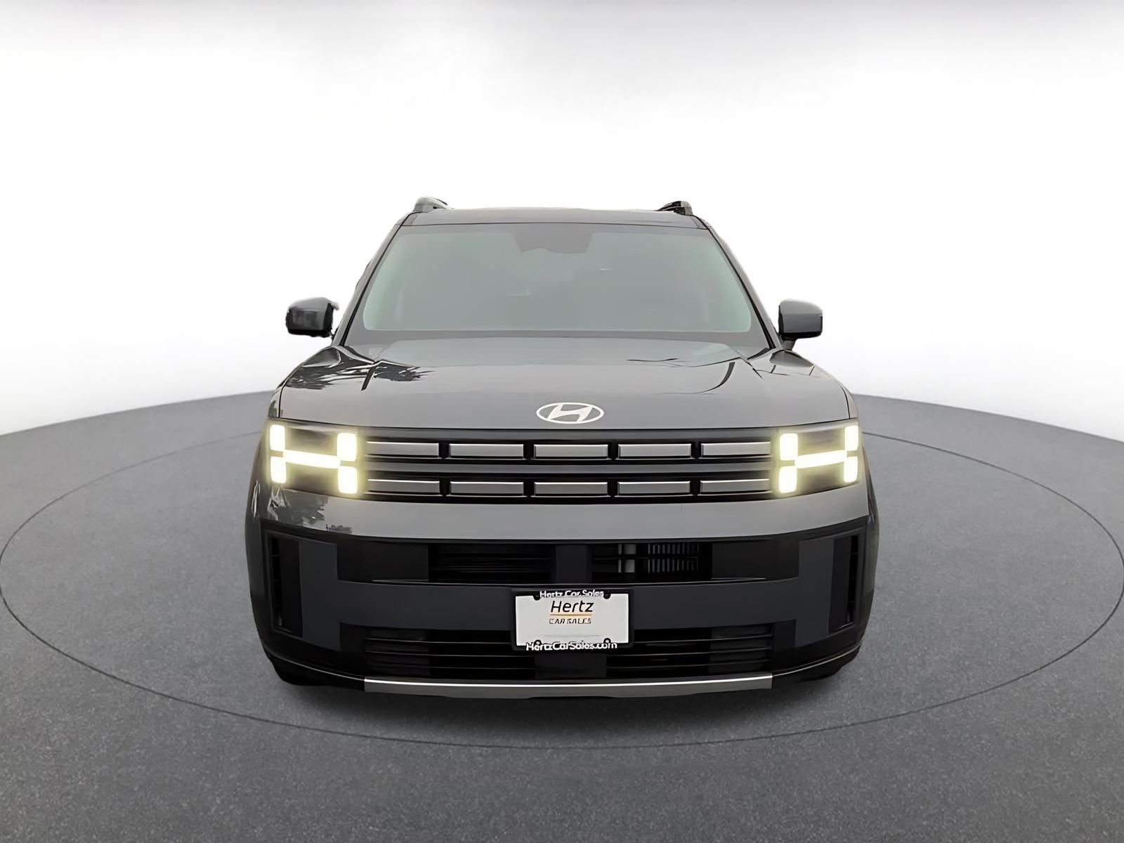 Used 2025 Hyundai Santa Fe SEL image 4