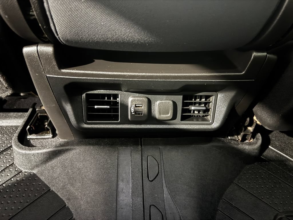 Used 2020 Chevrolet Silverado 1500 LT Trail Boss w/ Convenience Package AWD/4WD image 38