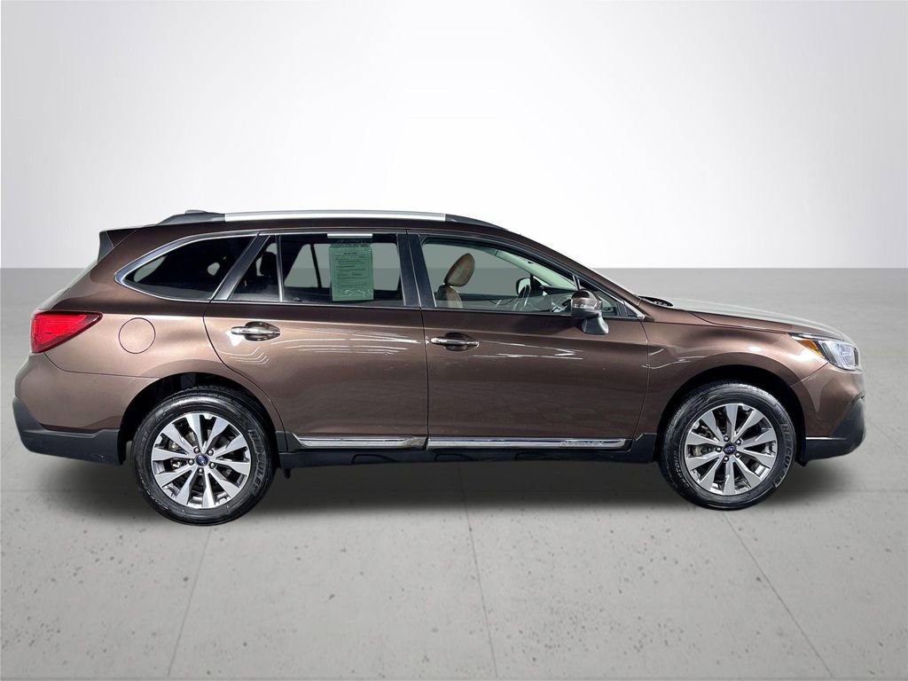 Used 2019 Subaru Outback 2.5i Touring w/ Popular Package #3A image 5