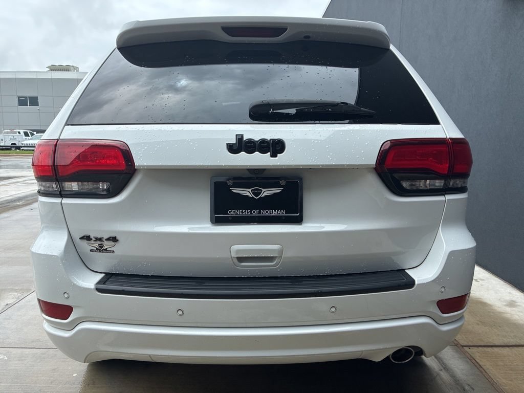 Used 2020 Jeep Grand Cherokee Altitude AWD/4WD image 5