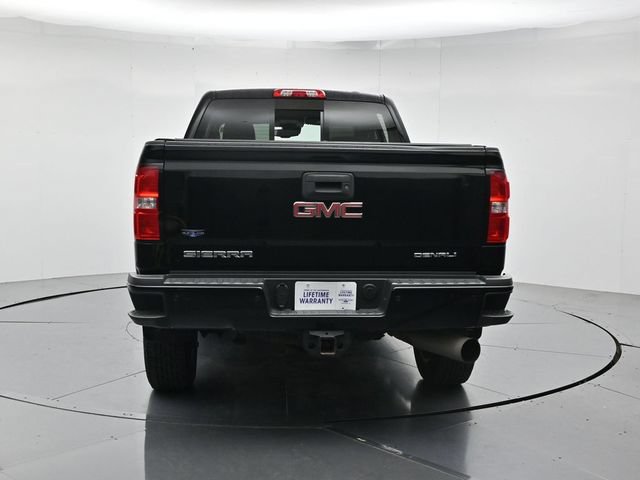 Used 2018 GMC Sierra 2500 Denali w/ Duramax Plus Package AWD/4WD image 8