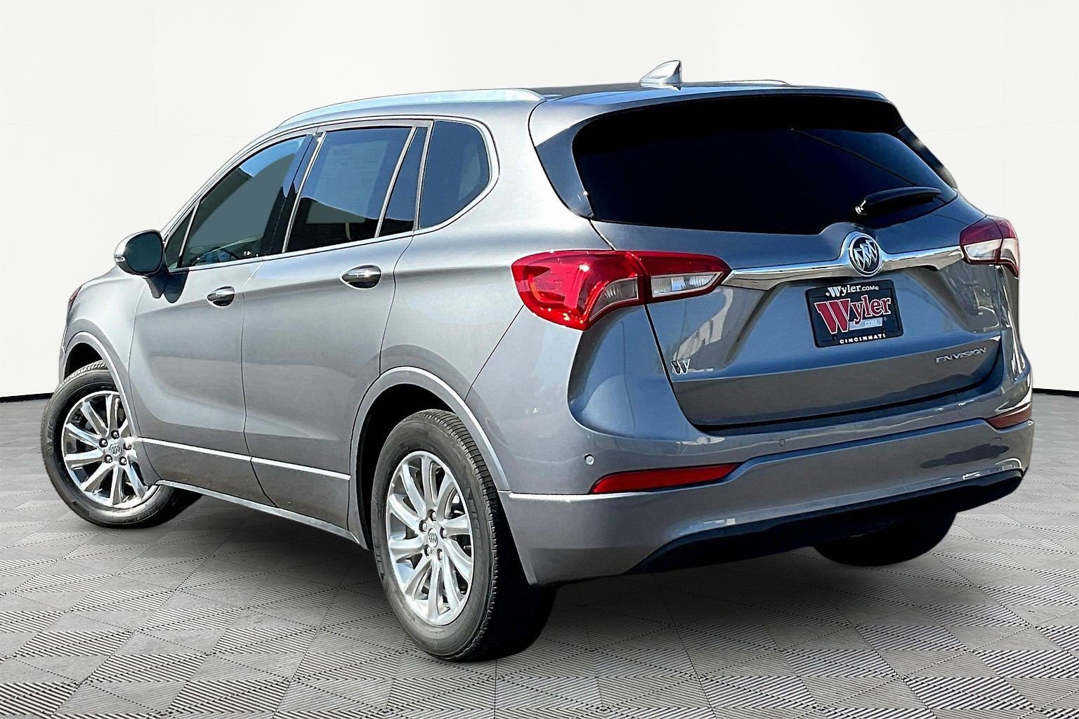 Used 2020 Buick Envision Essence FWD image 4