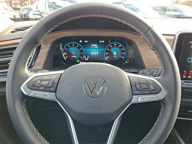 New 2026 Volkswagen Atlas SE image 10