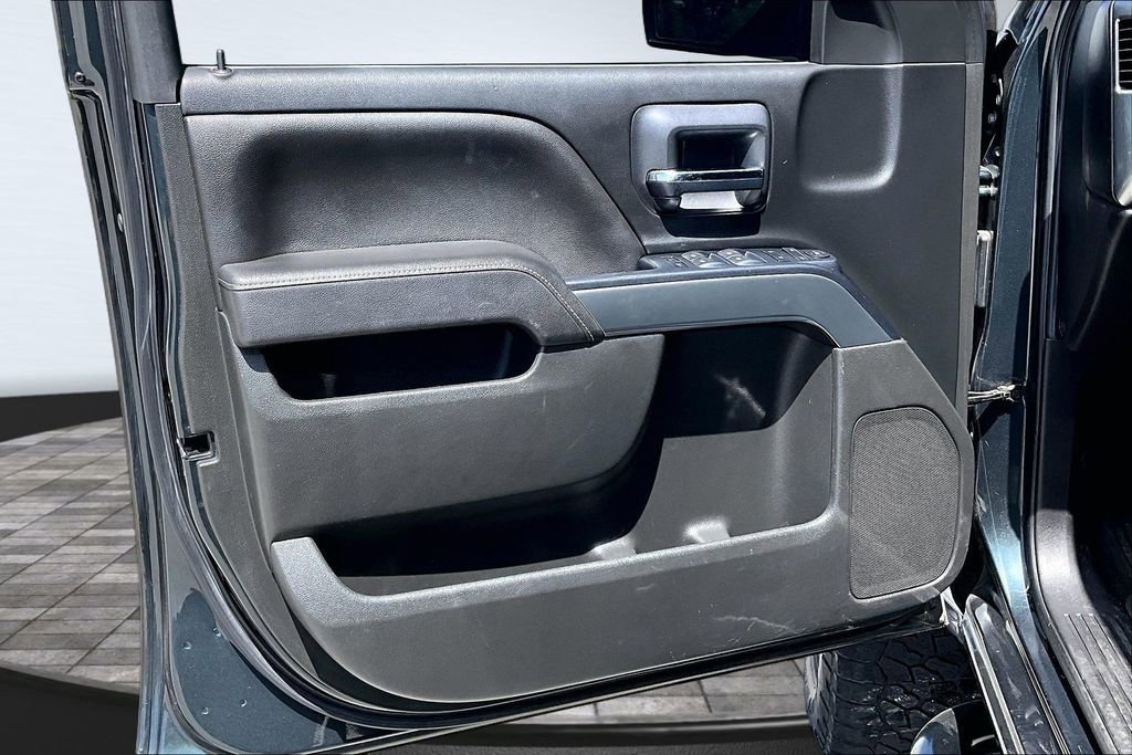 Used 2017 Chevrolet Silverado 1500 LT w/ All Star Edition image 13