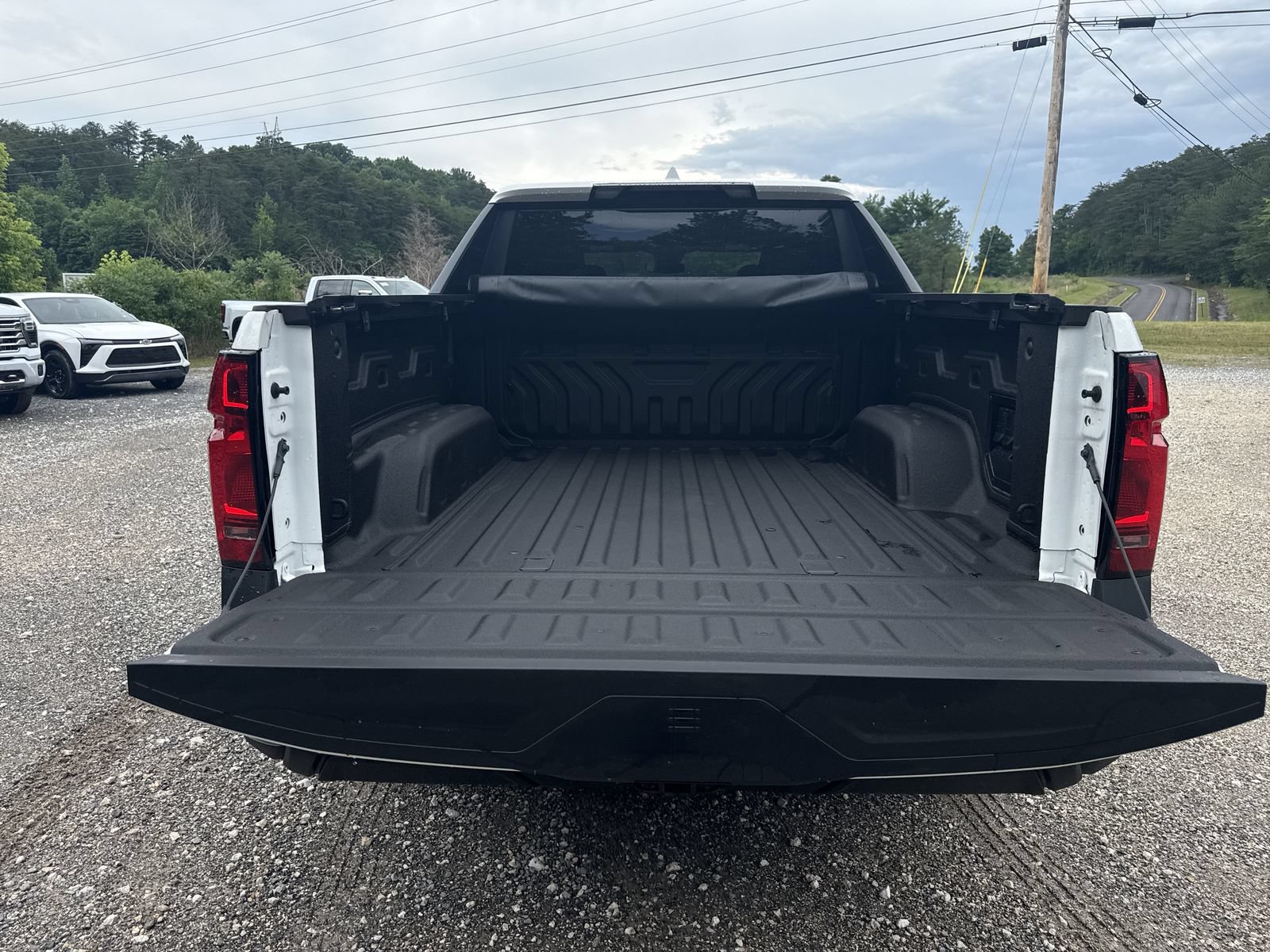 Used 2024 Chevrolet Silverado EV W/T AWD/4WD image 25