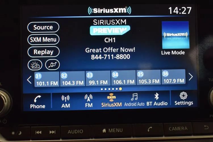 Used 2024 Nissan Sentra SV FWD image 30