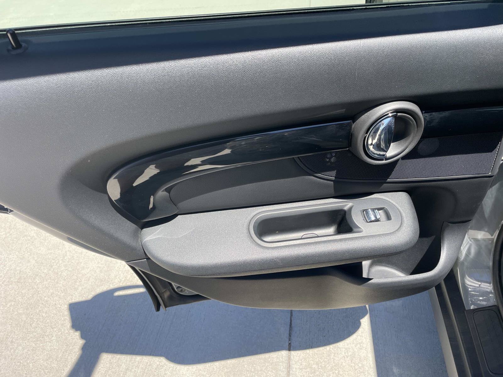 Used 2020 MINI Cooper Clubman S w/ Storage Package AWD/4WD image 18