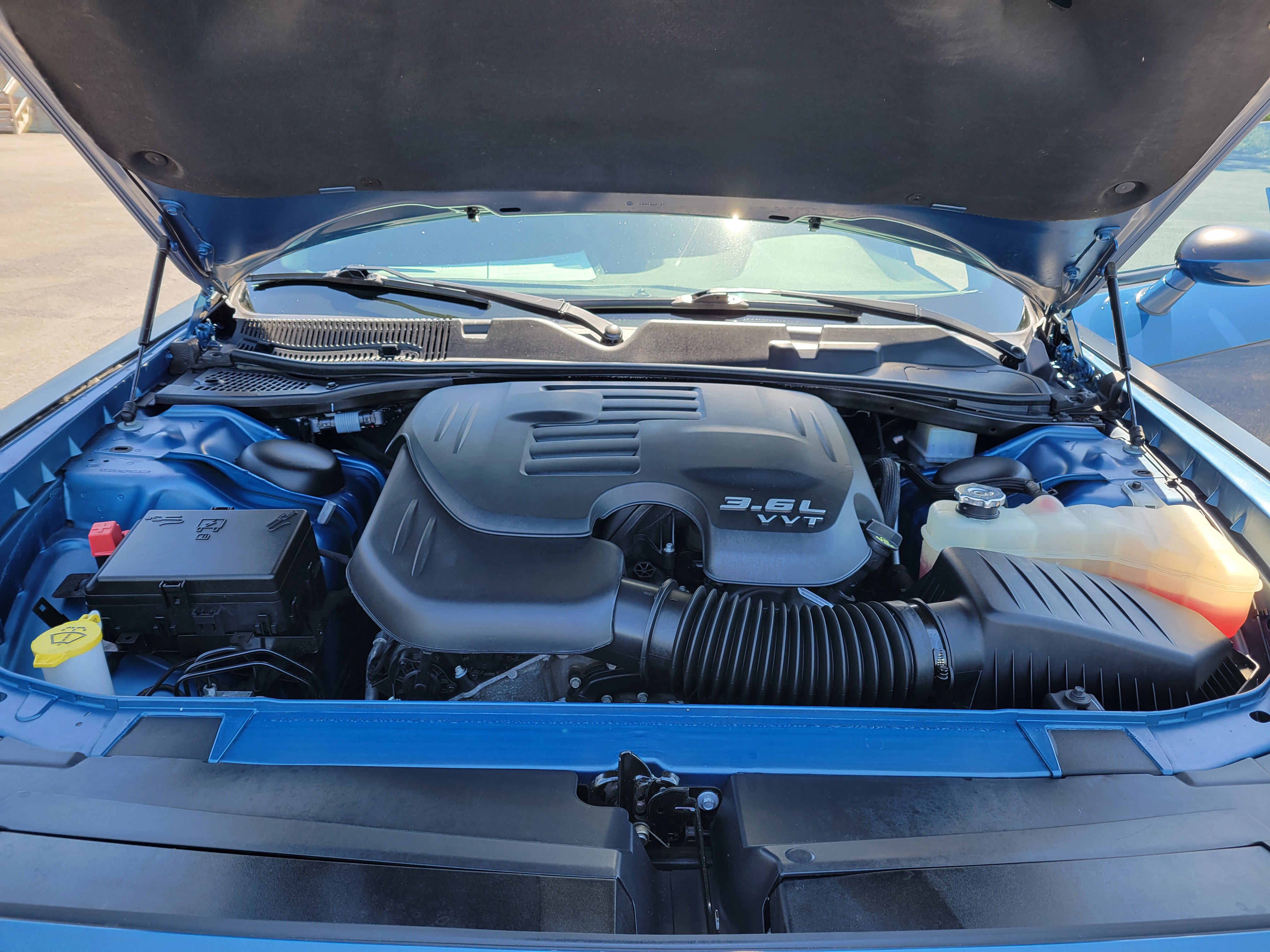 Used 2023 Dodge Challenger SXT image 10