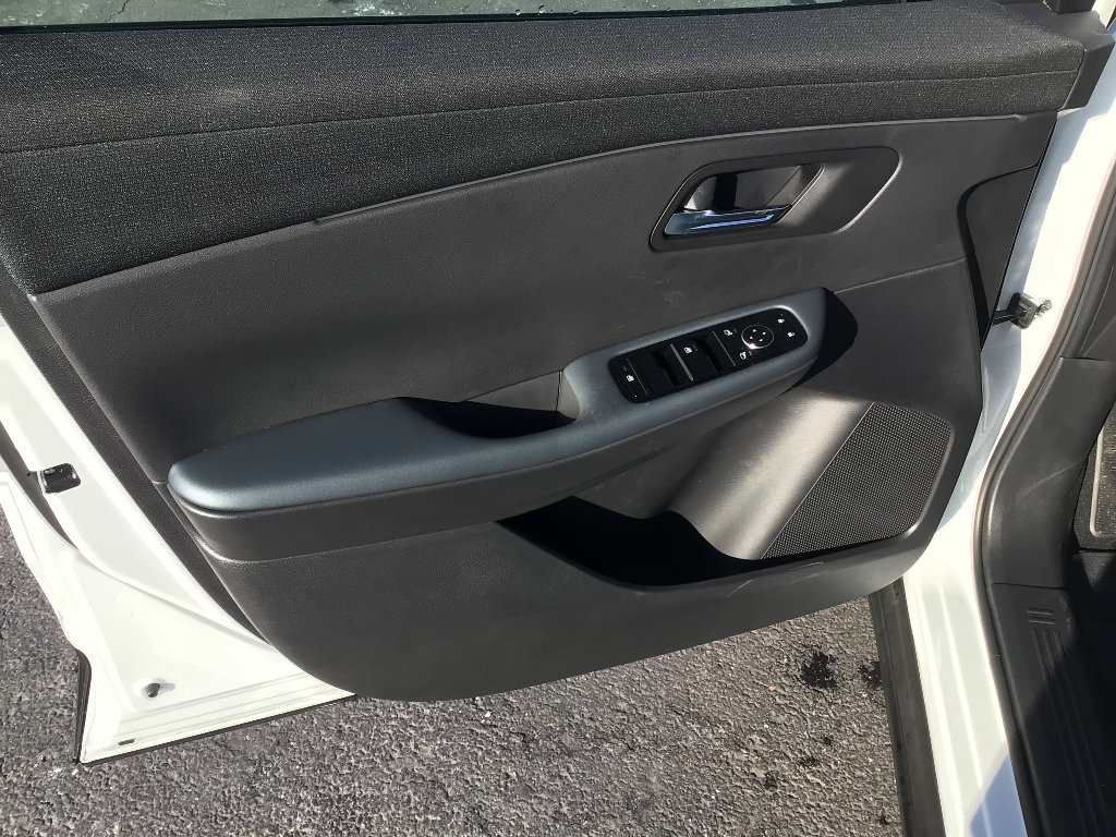New 2026 Nissan Leaf S+ FWD image 9