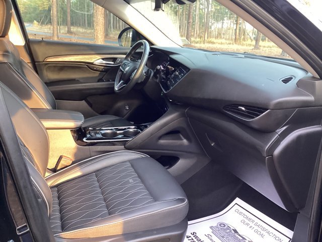 Used 2023 Buick Envision Avenir image 14