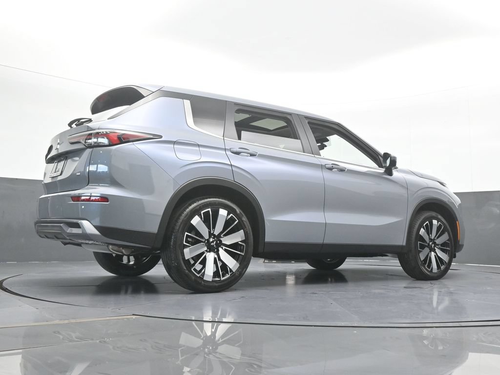 New 2026 Mitsubishi Outlander SE FWD image 68