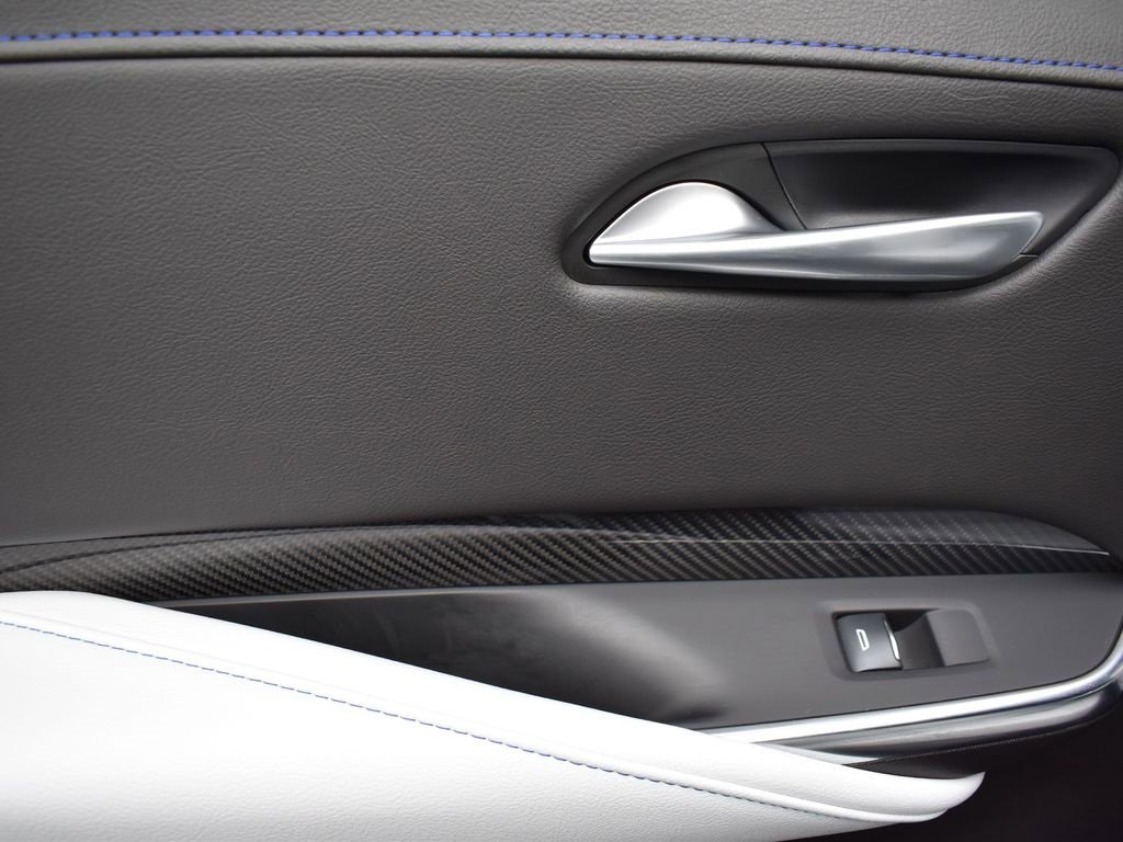 Certified 2025 Cadillac XT4 Sport image 26