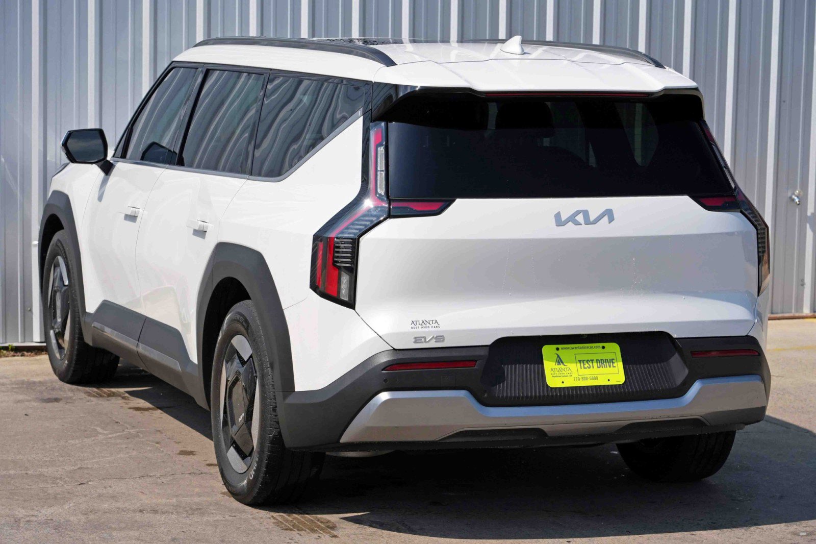 Used 2024 Kia EV9 Wind image 51