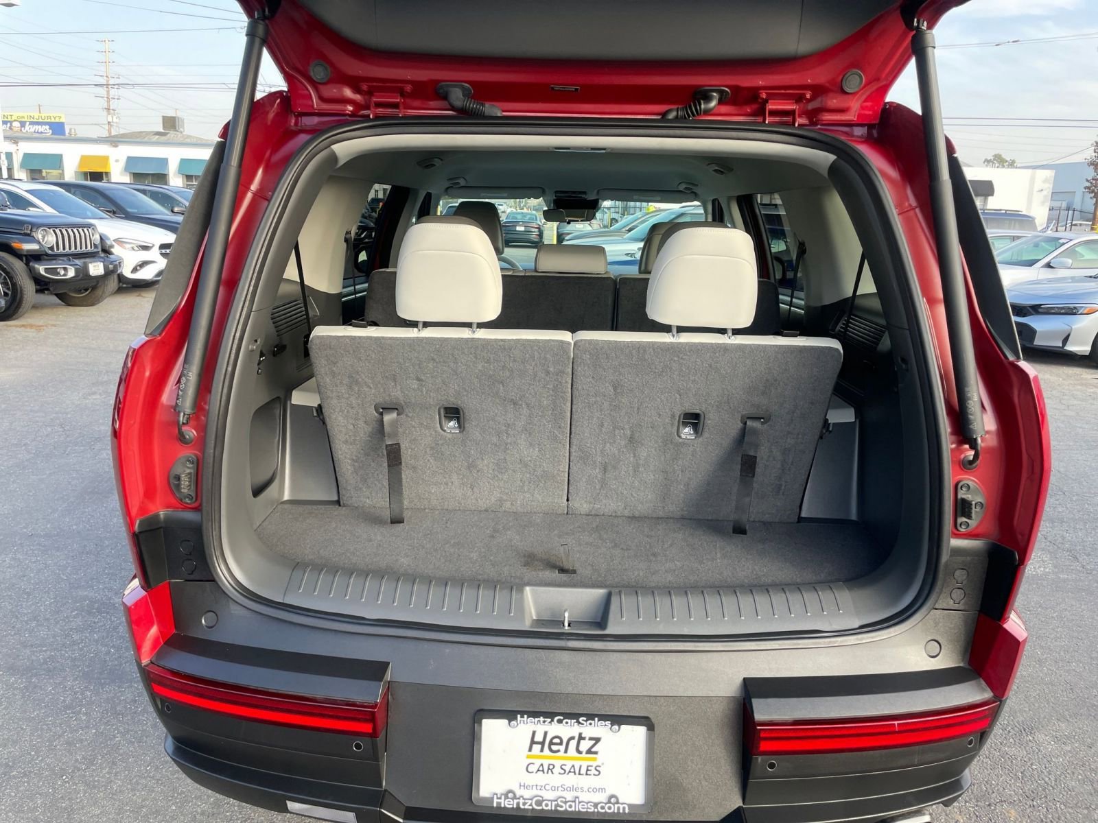 Used 2025 Hyundai Santa Fe SEL image 31