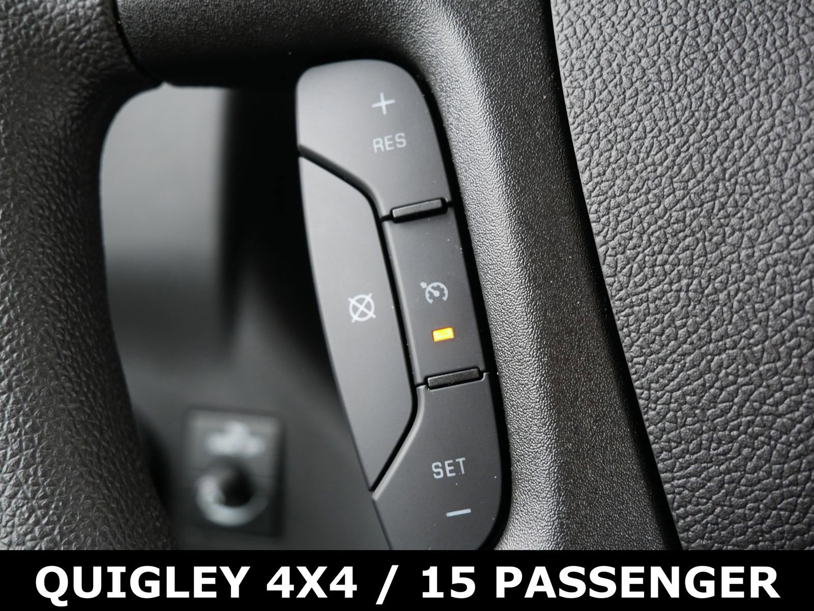 Used 2024 Chevrolet Express 3500 LT w/ LT Preferred Equipment Group image 23