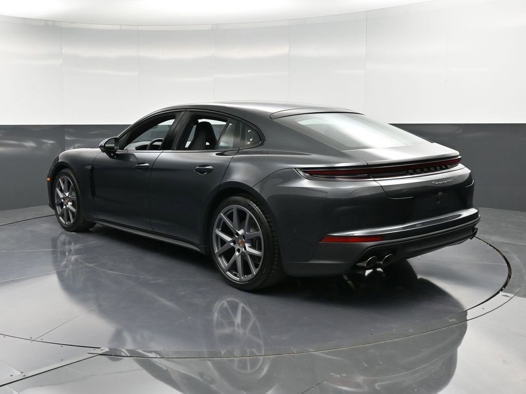 New 2026 Porsche Panamera 4 image 3