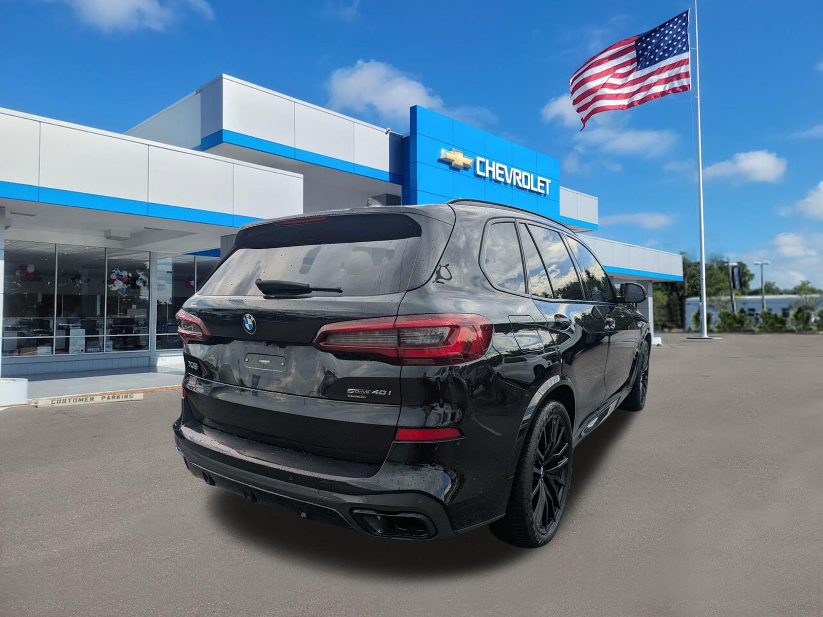 Used 2021 BMW X5 sDrive40i w/ M Sport Package RWD image 3