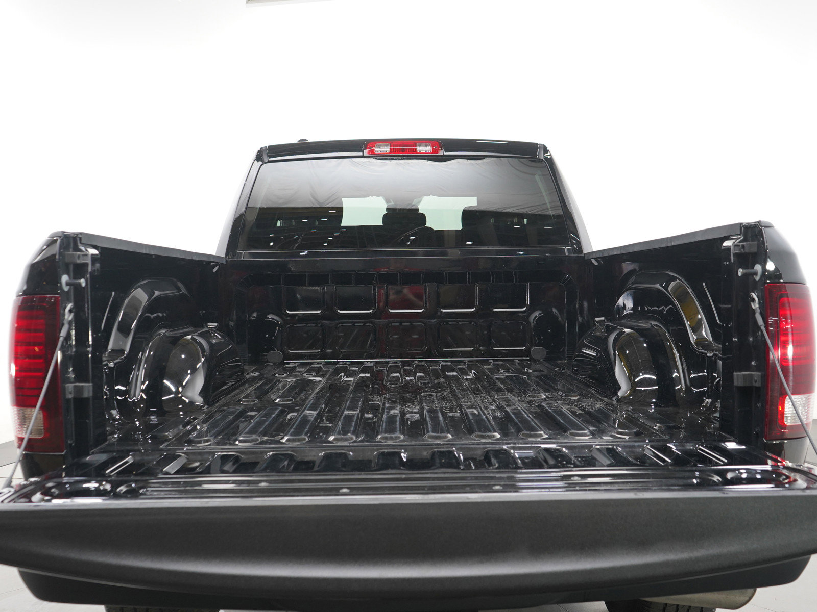 Used 2022 RAM 1500 Classic Warlock image 15