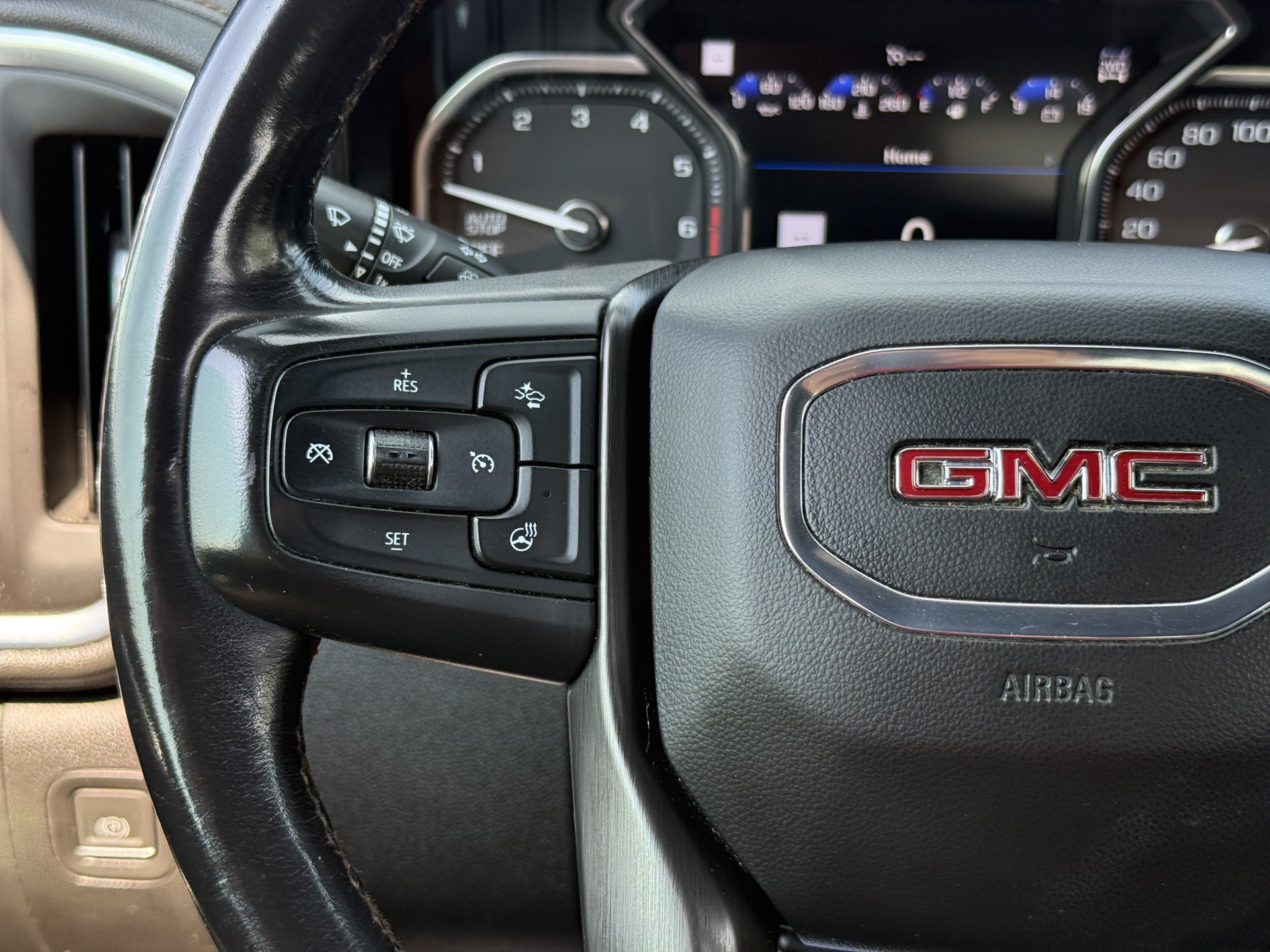 Used 2019 GMC Sierra 1500 AT4 w/ AT4 Premium Package AWD/4WD image 22