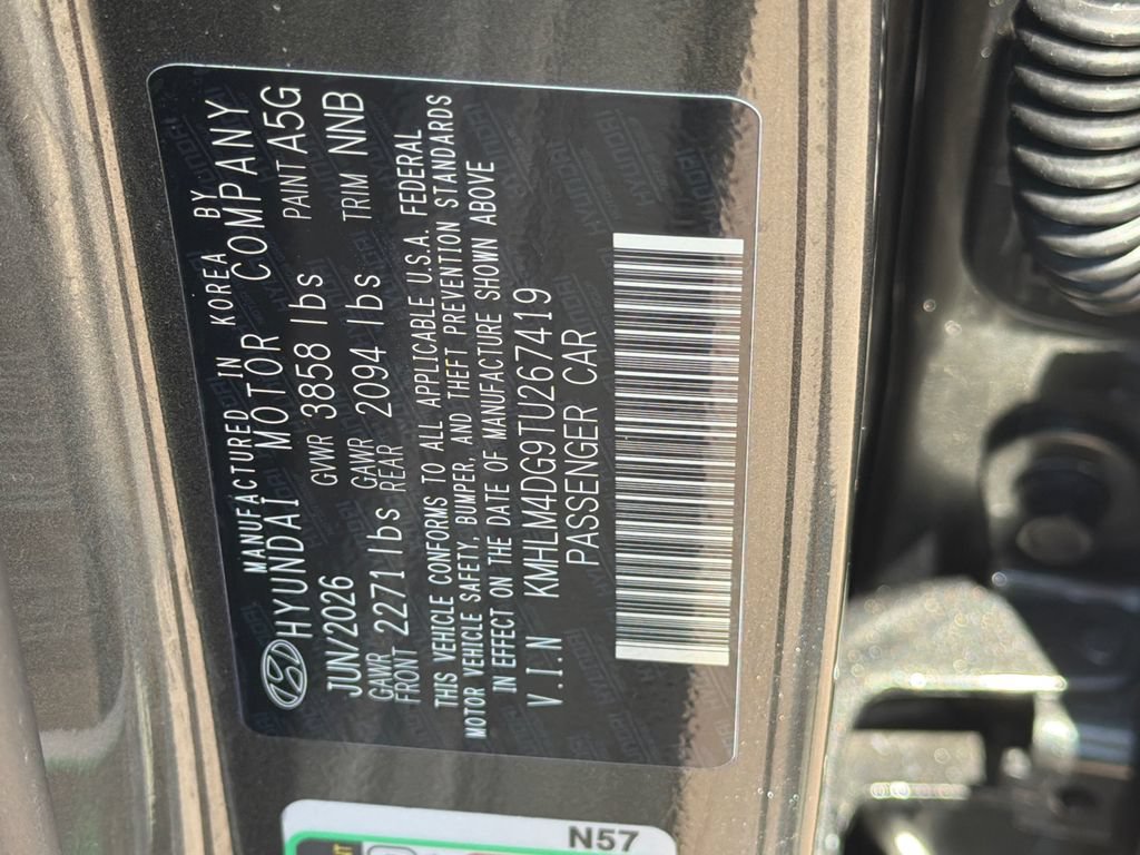 New 2026 Hyundai Elantra SEL Sport FWD image 35