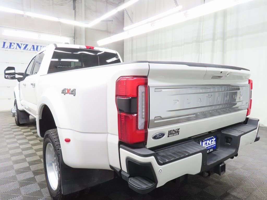 Used 2025 Ford F450 Platinum w/ Platinum Plus Package image 5