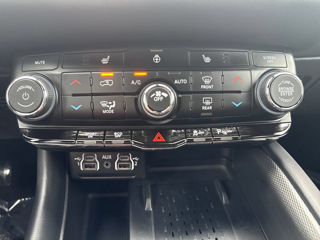 Used 2026 Dodge Durango GT w/ Blacktop Package AWD/4WD image 22