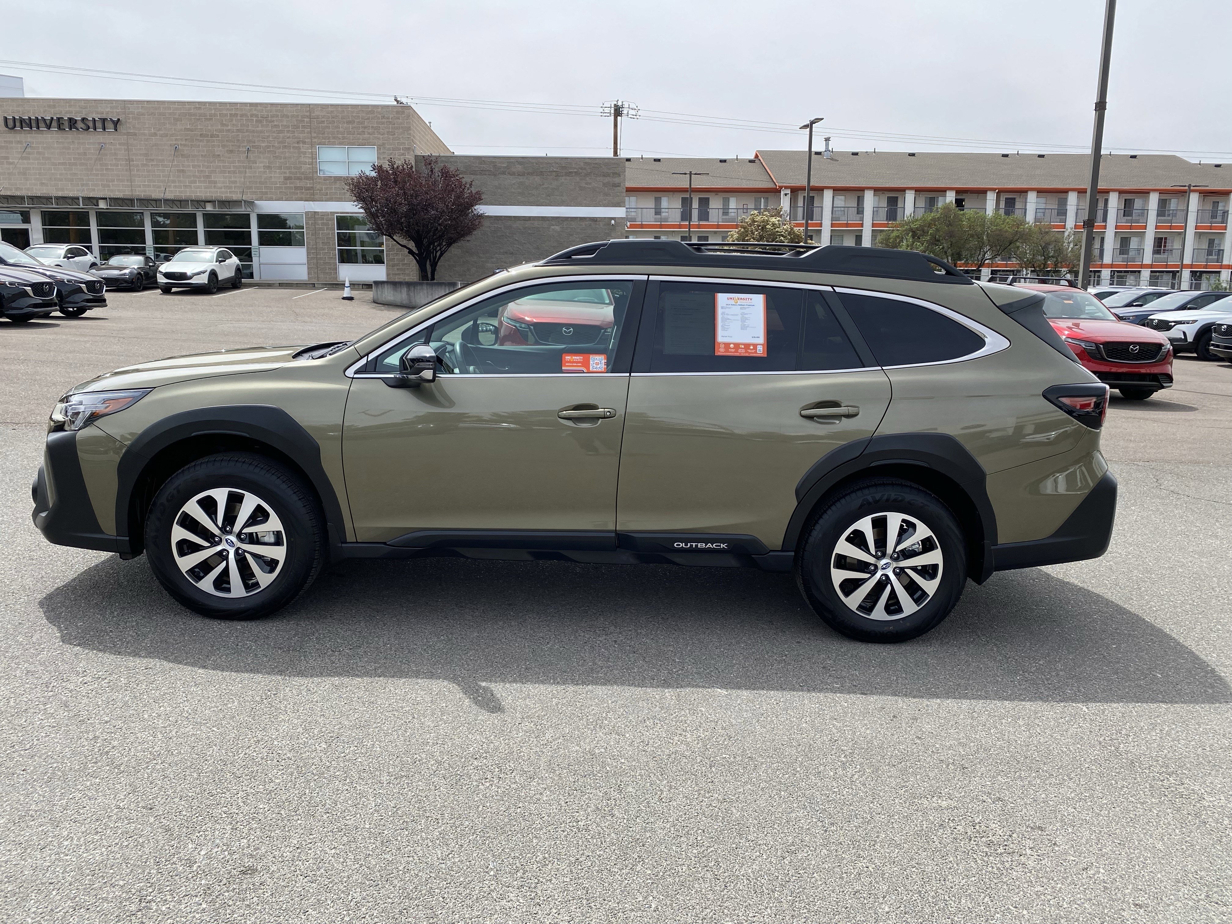 Used 2024 Subaru Outback Premium AWD/4WD image 50