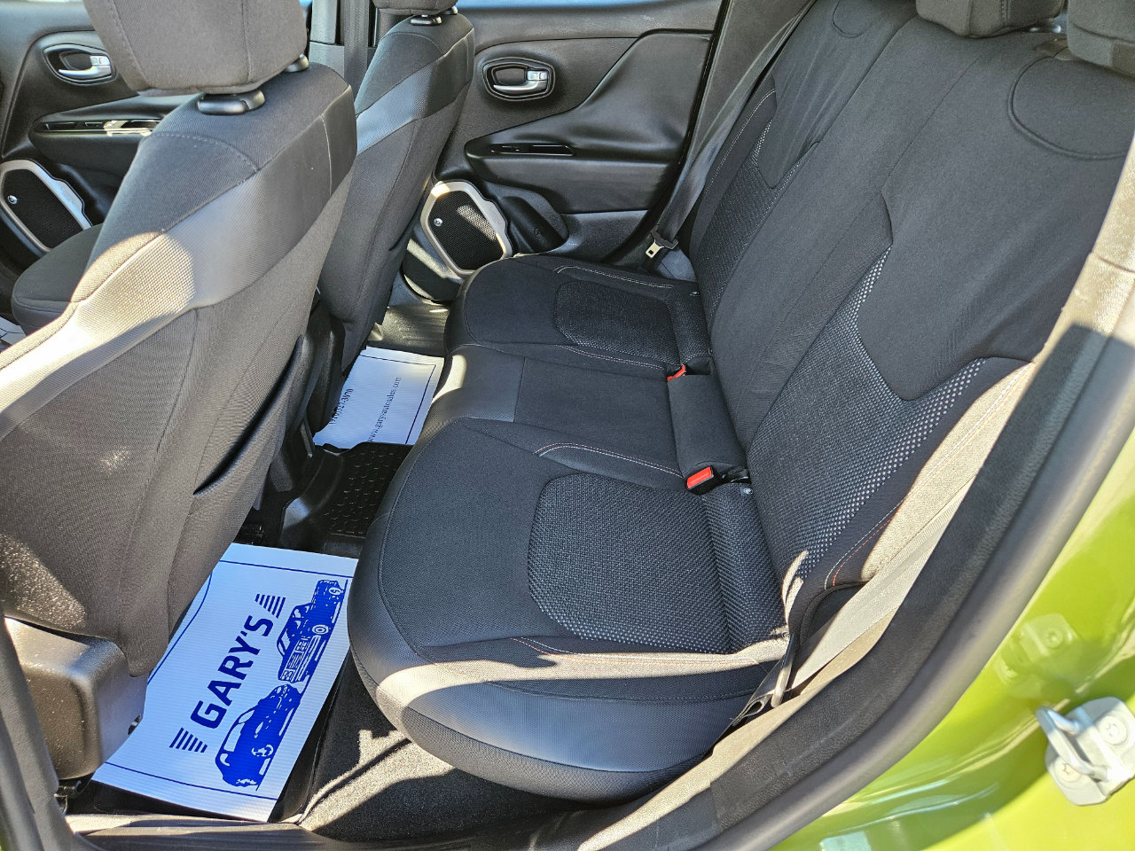 Used 2016 Jeep Renegade 75th Anniversary image 18