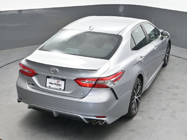 Used 2019 Toyota Camry SE FWD image 31