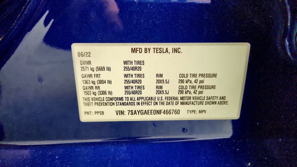 Used 2022 Tesla Model Y Long Range AWD/4WD image 25