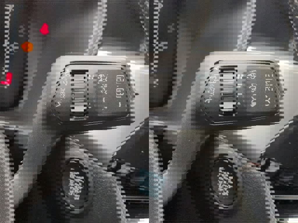 New 2025 Ford Escape Active w/ Cold Weather Package image 28