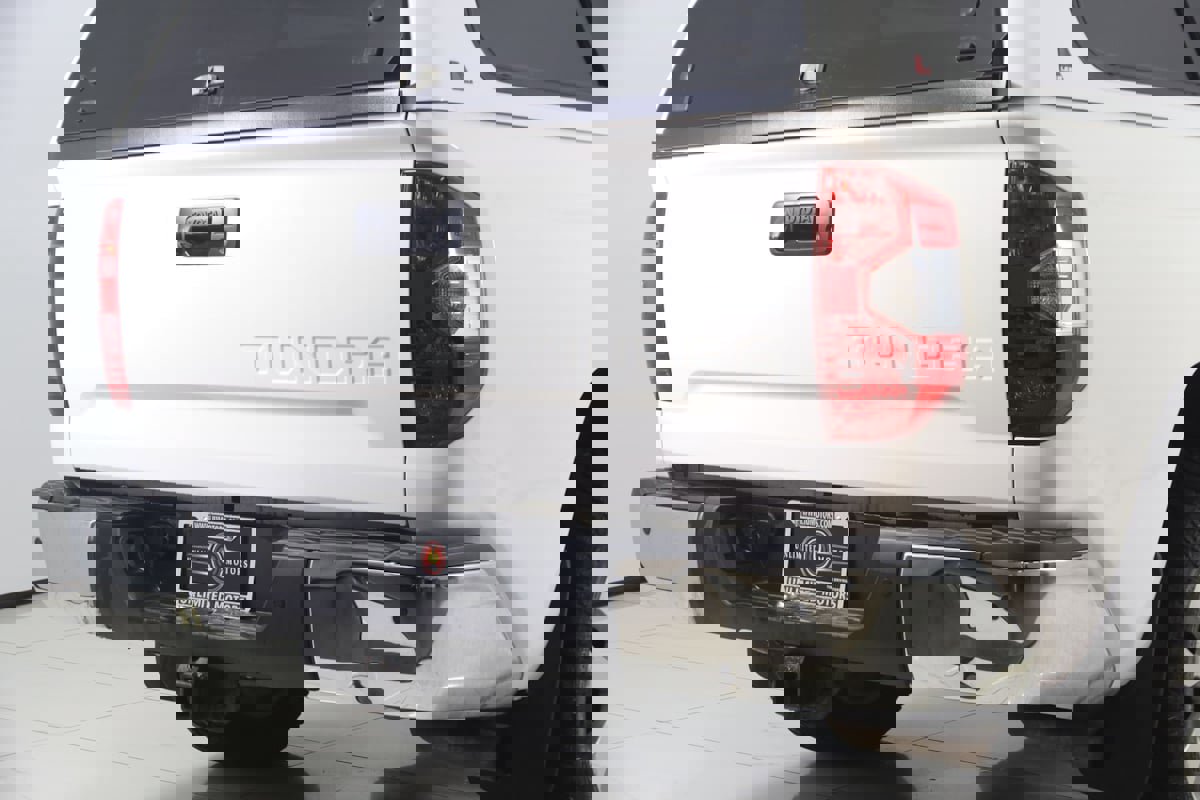 Used 2014 Toyota Tundra Limited w/ Limited Premium Package image 41