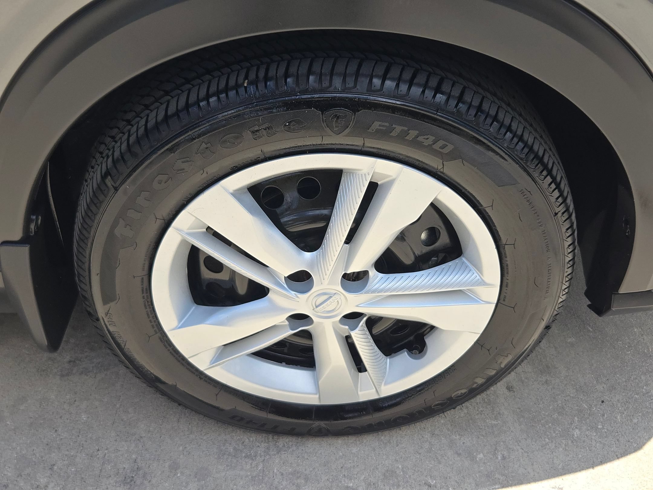 Certified 2025 Nissan Kicks Play S FWD image 30