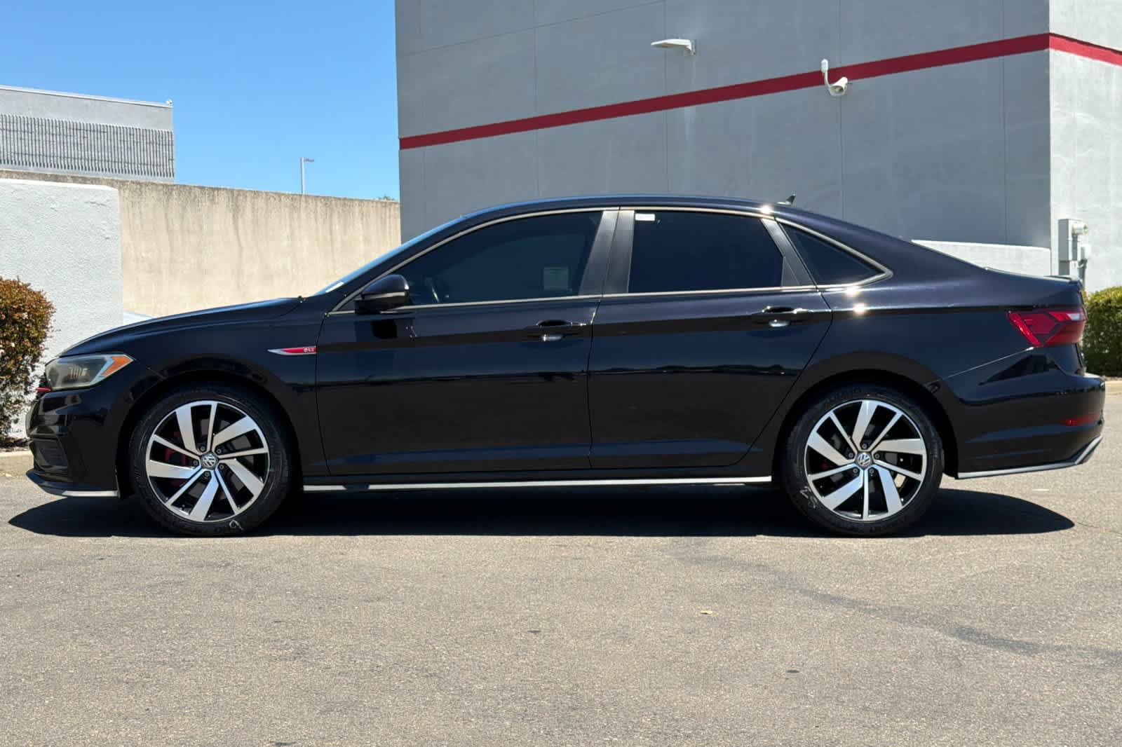 Used 2021 Volkswagen Jetta GLI FWD image 9