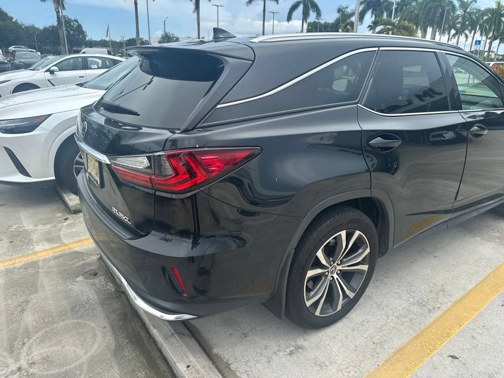 Used 2022 Lexus RX 350L Premium w/ Premium Package AWD/4WD image 7