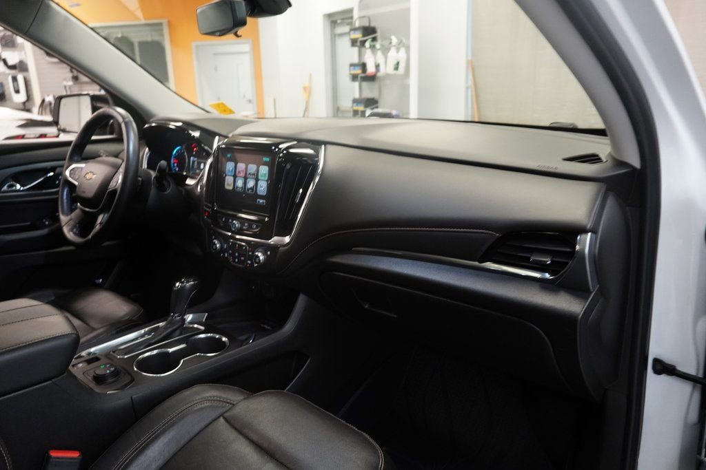 Used 2019 Chevrolet Traverse Premier w/ Redline Edition image 39