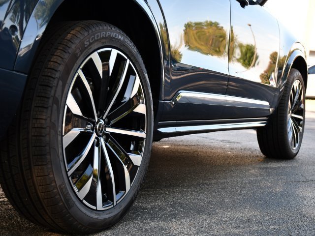 New 2026 Volvo XC90 B5 Plus image 9