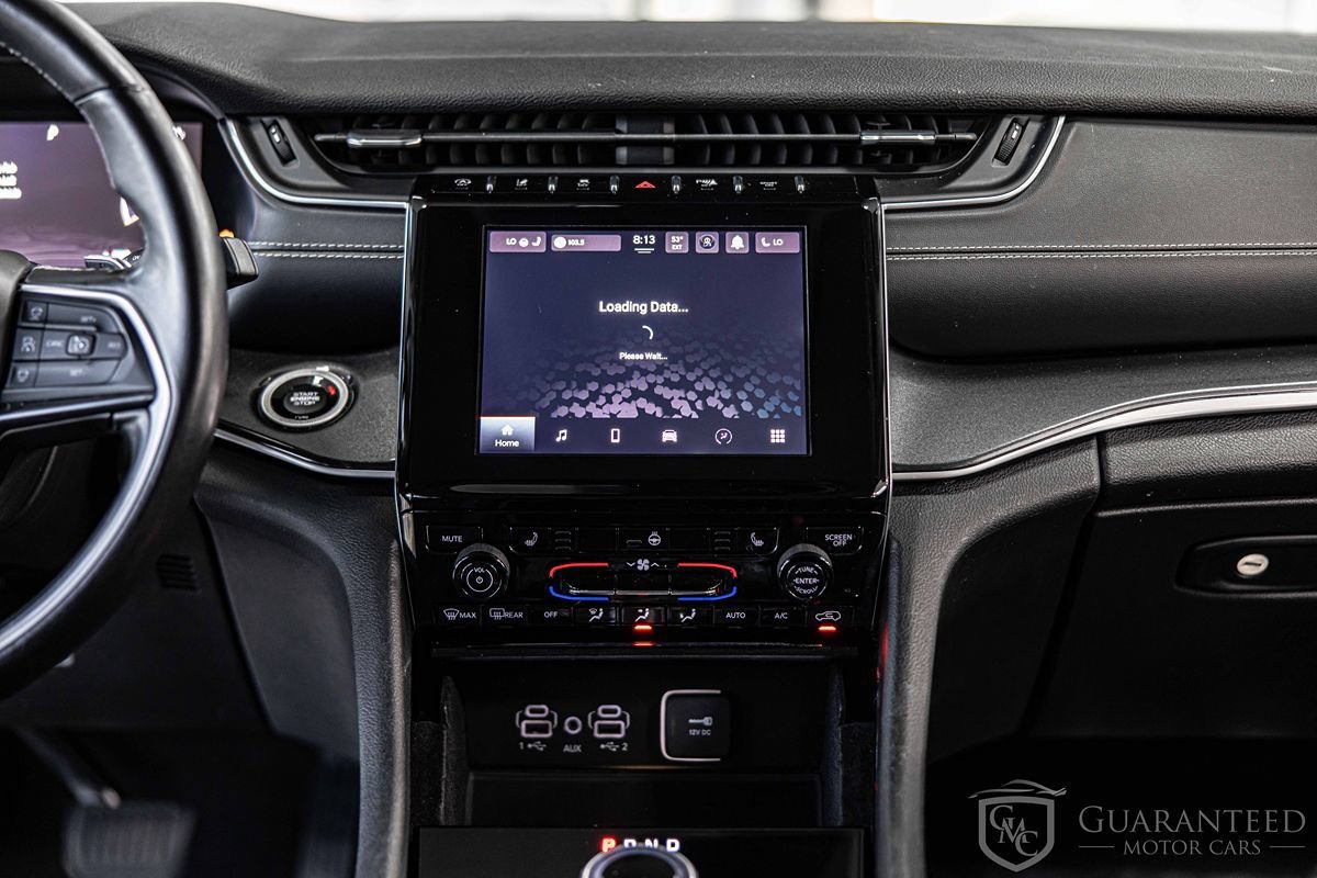 Used 2021 Jeep Grand Cherokee L Laredo w/ Luxury Tech Group I AWD/4WD image 38