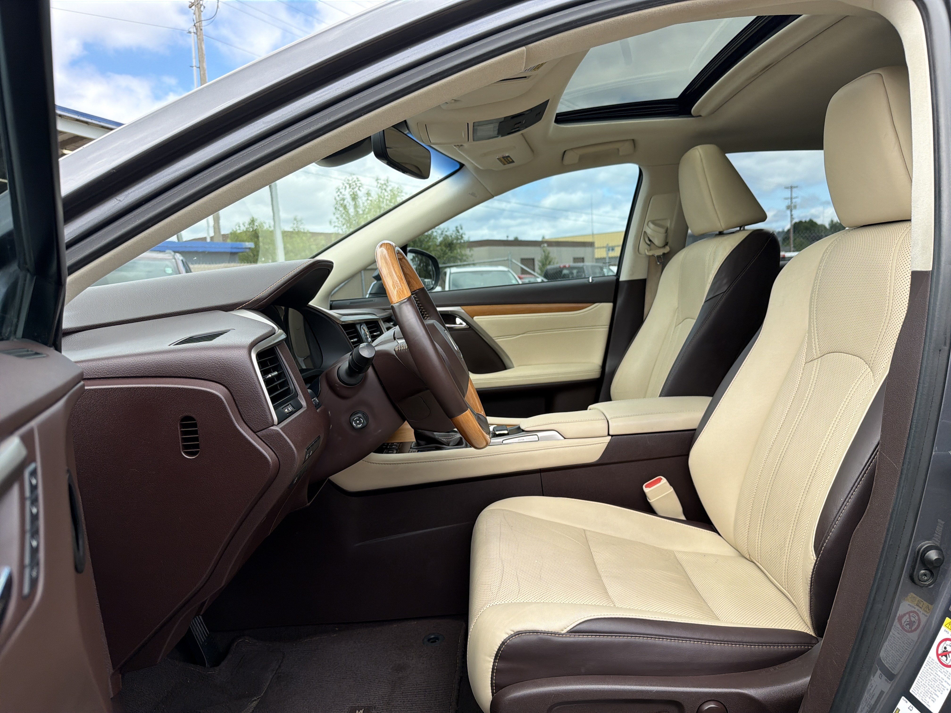 Used 2016 Lexus RX 350 AWD w/ Premium Package image 10