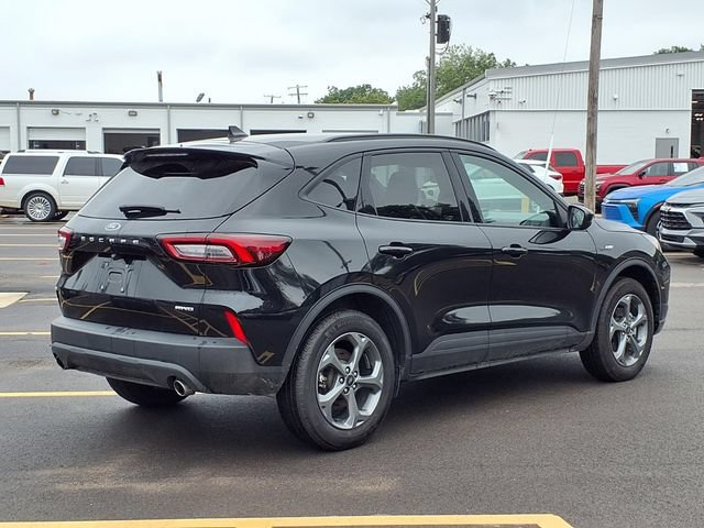 Used 2025 Ford Escape ST-Line Select AWD/4WD video 2