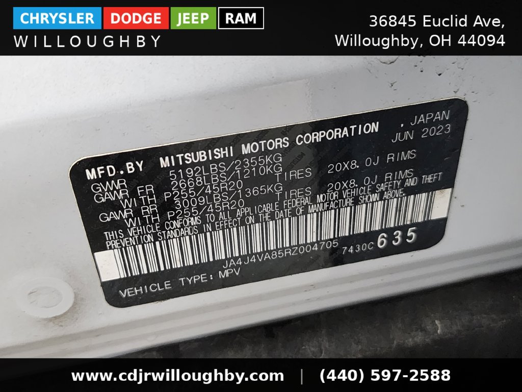 Used 2024 Mitsubishi Outlander AWD image 45