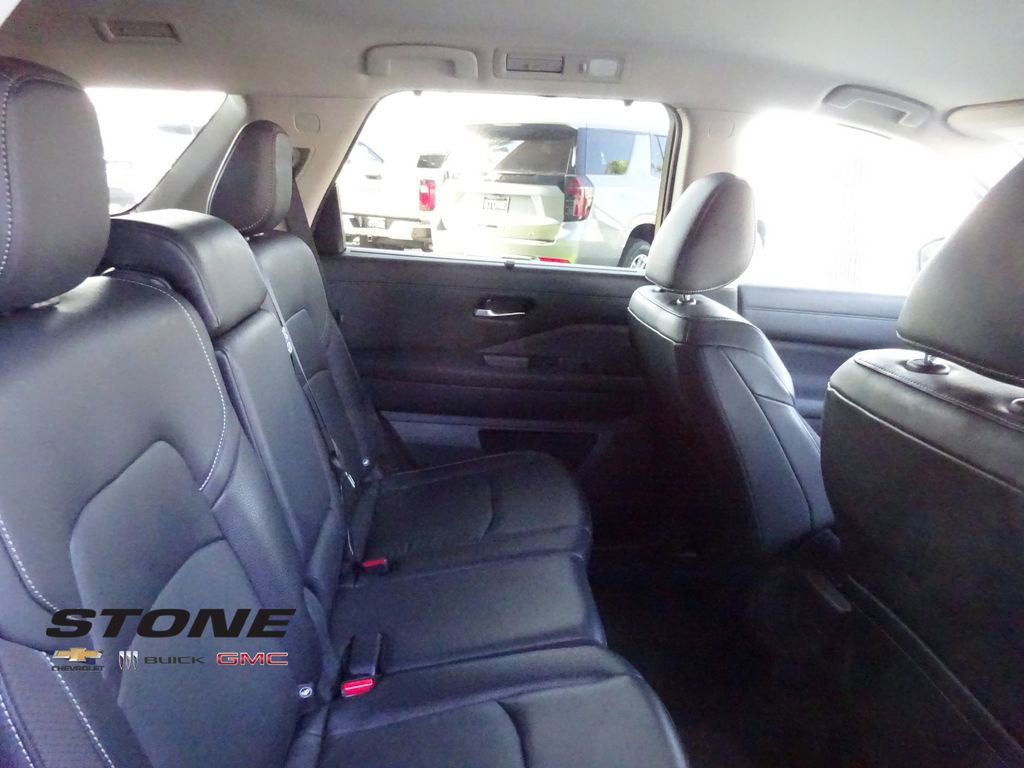Used 2024 Nissan Pathfinder SL image 22