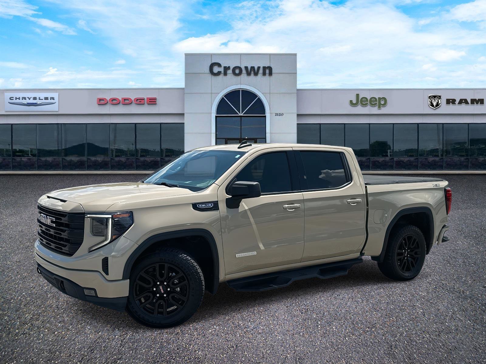 Used 2023 GMC Sierra 1500 Elevation