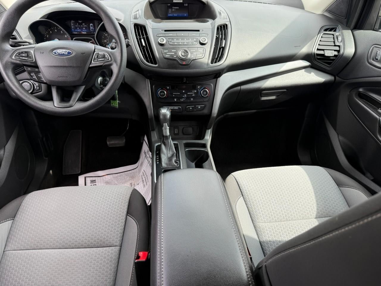 Used 2017 Ford Escape SE FWD image 11